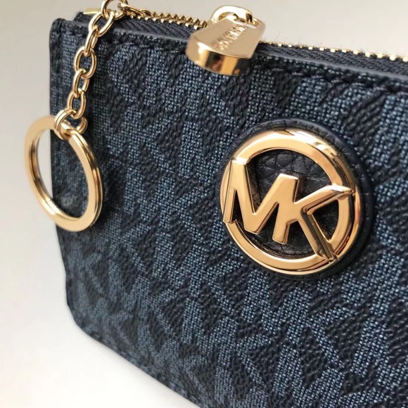 Michael Kors Handbags - MICHAEL KORS Key Pouch Michael Kors Handbags - MICHAEL KORS Key Pouch